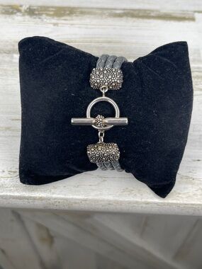 Michael Dawkins Sterling Silver Caviar Grey Leather Toggle Bracelet